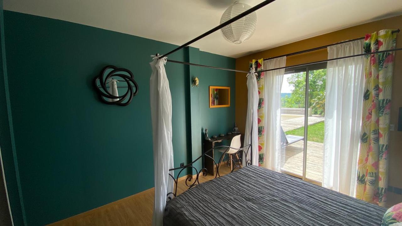Marquis De Carrou Bed and Breakfast Rochefort-Sanson Buitenkant foto